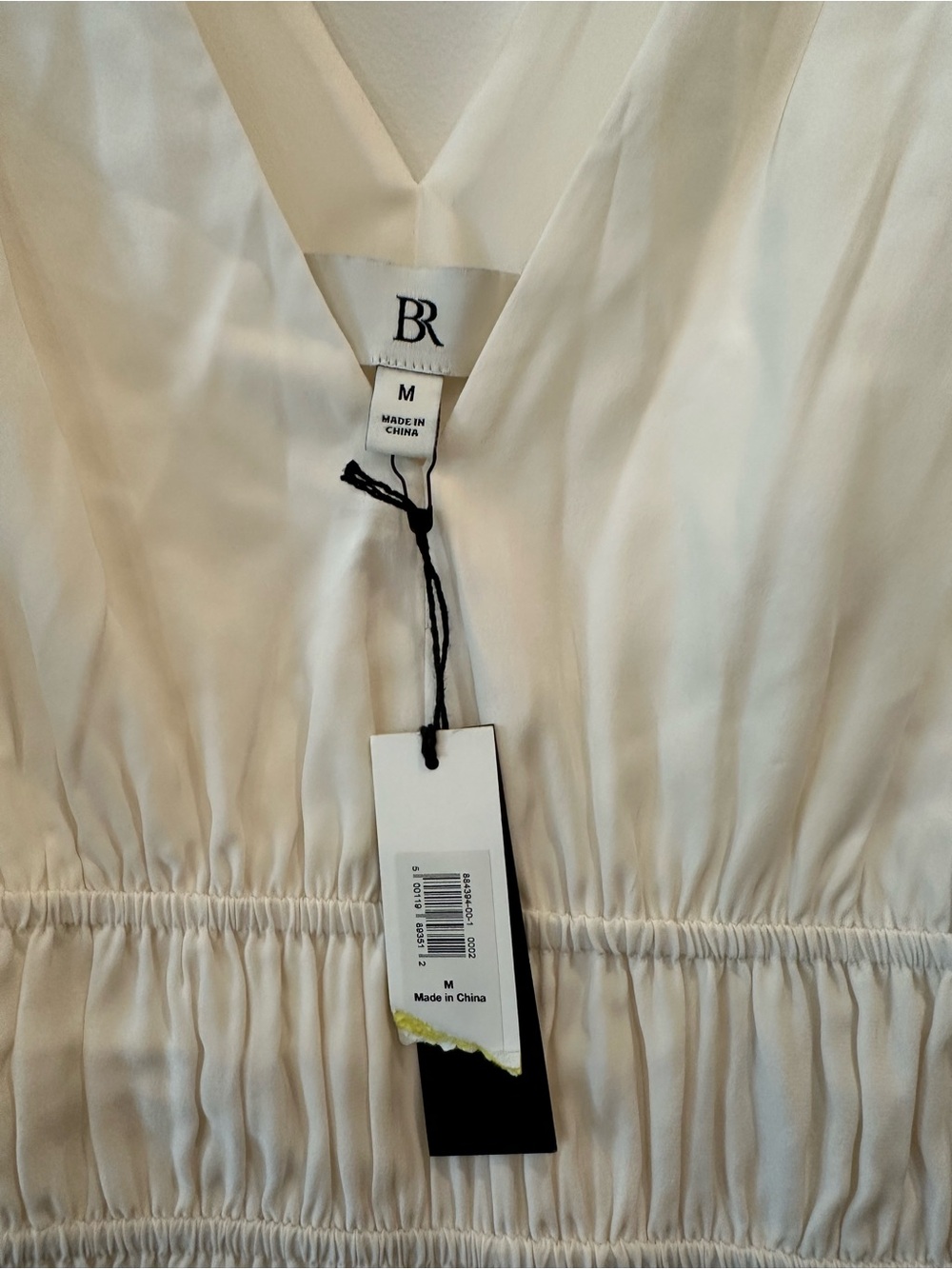 Silk Cream V-Neck Peplum Sleeveless Top Blouse - Banana Republic, Medium, New - Picture 6 of 8